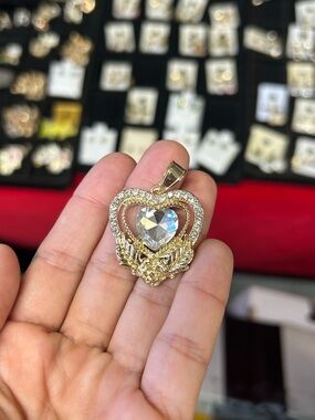 Gold Heart Crystal Pendant Necklace - Women's Jewelry